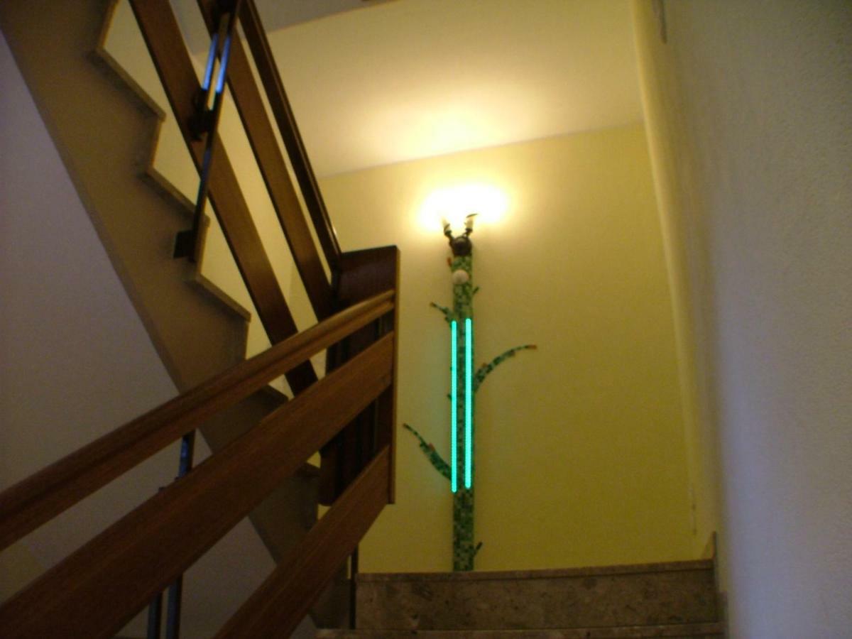 Hotel Garni Pension Zur Lutherstadt ルターシュタット・アイスレーベン エクステリア 写真