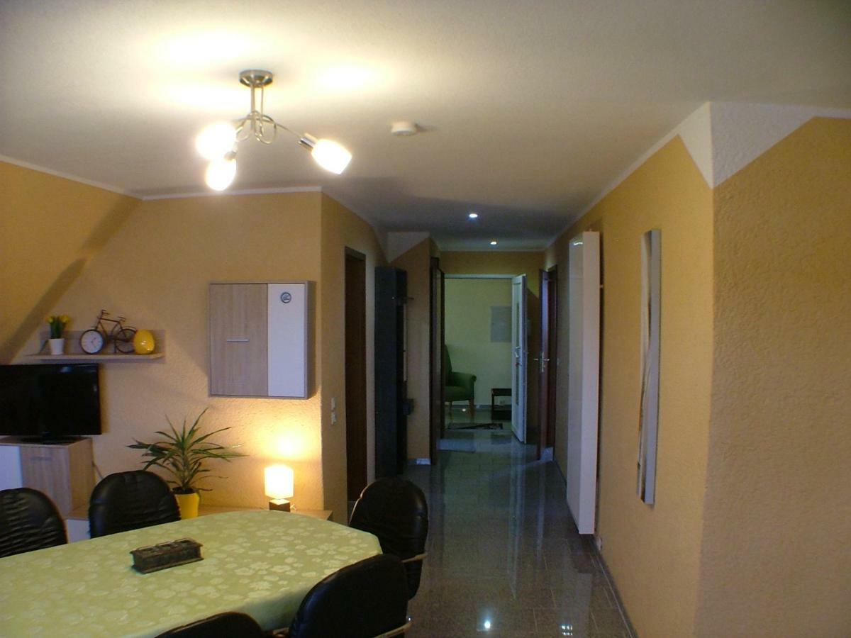 Hotel Garni Pension Zur Lutherstadt ルターシュタット・アイスレーベン エクステリア 写真